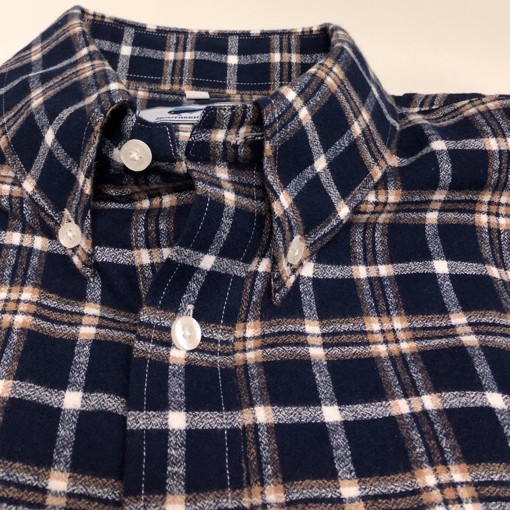 NWT Men's Casual Flannel Button Down